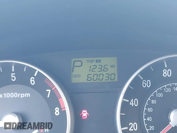 2006 Hyundai Accent GLS with VIN KMHCN46C86U007833, listed as a IAAI auction lot 41760603 with 60,030 mi miles. Bid and sale history available at carsss.com. Image 15.