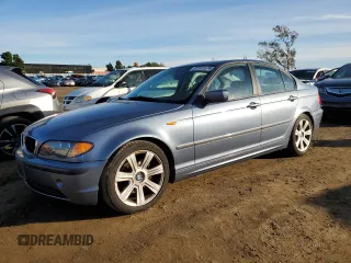 2002 BMW 3 Series 325i with VIN WBAEV33462KL78187, listed as a Copart auction lot 87111574 with 165,249 mi miles and Clean Title. Bid and sale history available at carsss.com. Image 1.