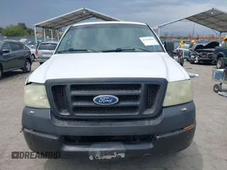 2005 Ford F-150 XL with VIN 1FTRF12WX5NB13462, listed as a IAAI auction lot 42415840 with 216,932 mi miles and . Bid and sale history available at DreamBid. Image 13.