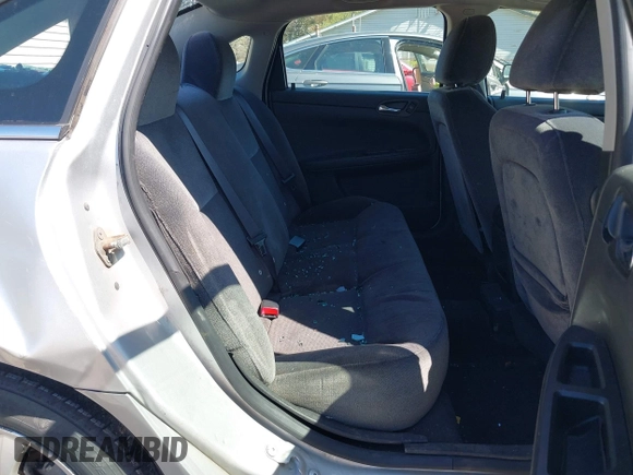 2014 Chevrolet Impala LS with VIN 2G1WA5E39E1153813, listed as a IAAI auction lot 42062409 with 343,418 mi miles and . Bid and sale history available at DreamBid. Image 8.