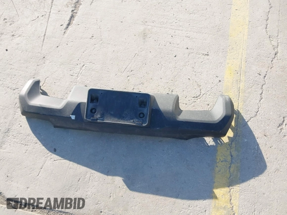 2021 Chevrolet Colorado 2WD Work Truck z VIN 1GCGSBEA4M1109275, wystawiony jako IAAI lot #41881866 z przebiegiem 62 077 mil mil oraz . Historia ofert i sprzedaży dostępna na DreamBid. Obrazek 12.