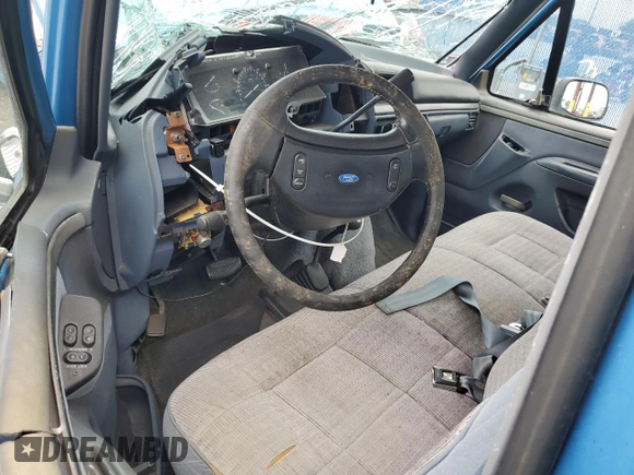 1993 Ford F-150 with VIN 1FTEF14N3PKA82644, listed as a Copart auction lot 59917485 with 161,387 mi miles and Non repairable. Bid and sale history available at DreamBid. Image 8.