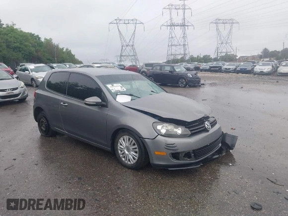 2011 Volkswagen Golf with VIN WVWBB7AJ7BW080691, listed as a IAAI auction lot 40066044 with 232,207 mi miles. Bid and sale history available at carsss.com. Image 1.