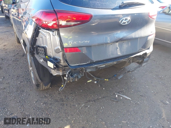 2019 Hyundai Tucson Ultimate with VIN KM8J3CAL9KU004559, listed as a IAAI auction lot 41142923 with 95,396 mi miles. Bid and sale history available at carsss.com. Image 6.