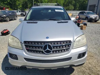 2006 Mercedes-Benz M 350 with VIN 4JGBB86E86A010441, listed as a Copart auction lot 54656245 with 236,121 mi miles and Salvage Title. Bid and sale history available at DreamBid. Image 5.