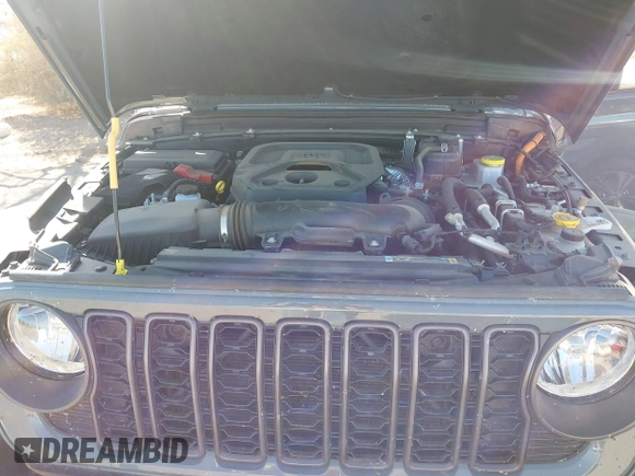 2024 Jeep Wrangler Willys z VIN 1C4RJXN65RW132000, wystawiony jako IAAI lot #41839686 z przebiegiem 14 796 mil mil oraz . Historia ofert i sprzedaży dostępna na DreamBid. Obrazek 10.