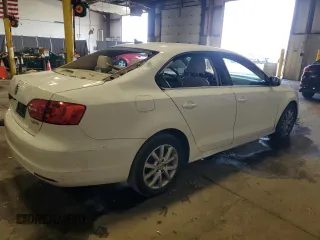 2013 Volkswagen Jetta SE with VIN 3VWDP7AJ5DM443564, listed as a Copart auction lot 64378065 with 162,751 mi miles and Salvage title. Bid and sale history available at DreamBid. Image 3.