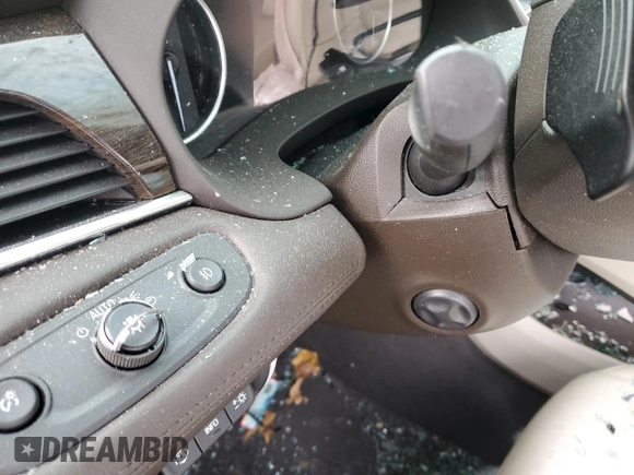 2017 Buick LaCrosse Premium with VIN 1G4ZR5SS1HU182994, listed as a Copart auction lot 83007884 with Not provided miles and Salvage title. Bid and sale history available at DreamBid. Image 9.