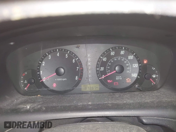 2004 Hyundai Elantra GLS z VIN KMHDN46D54U913626, wystawiony jako IAAI lot #41845546 z przebiegiem 187 267 mil mil oraz . Historia ofert i sprzedaży dostępna na DreamBid. Obrazek 7.