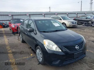 2012 Nissan Versa SL with VIN 3N1CN7AP6CL810911, listed as a IAAI auction lot 41780461 with 159,257 mi miles and . Bid and sale history available at carsss.com. Image 1.
