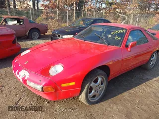 1989 Porsche 928 z VIN WP0JB0921KS860712, wystawiony jako IAAI lot #41497719 z przebiegiem Nie podano mil oraz . Historia ofert i sprzedaży dostępna na DreamBid. Obrazek 2.