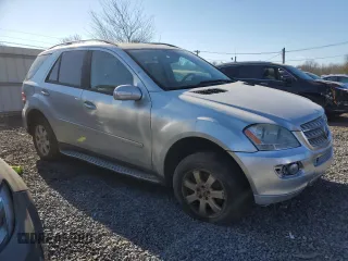 2006 Mercedes-Benz M 350 with VIN 4JGBB86E46A005608, listed as a Copart auction lot 87710135 with 139,771 mi miles and Clean Title. Bid and sale history available at DreamBid. Image 4.