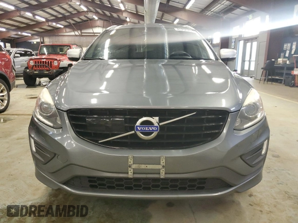 2017 Volvo XC60 R-Design with VIN YV449MRS7H2002831, listed as a Copart auction lot 45296735 with 254,888 mi miles and Clean title. Bid and sale history available at DreamBid. Image 5.