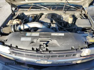 2000 Chevrolet Silverado 1500 LS with VIN 2GCEK19TXY1379480, listed as a Copart auction lot 43135855 with 0 mi miles and Salvage Title. Bid and sale history available at carsss.com. Image 11.