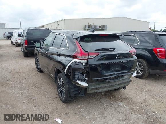 2024 Mitsubishi Eclipse Cross SE with VIN JA4ATWAA9RZ077782, listed as a IAAI auction lot 42136122 with 19,151 mi miles and . Bid and sale history available at DreamBid. Image 3.
