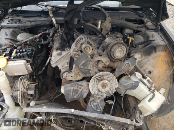 2006 Dodge Magnum R/T z VIN 2D4GV57236H361041, wystawiony jako Copart lot #84089424 z przebiegiem Nie podano mil oraz Szkoda całkowita • Salvage title. Historia ofert i sprzedaży dostępna na DreamBid. Obrazek 11.