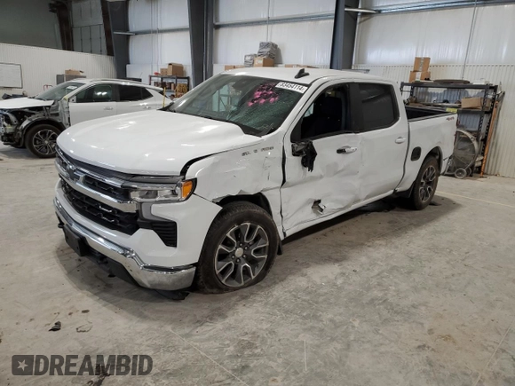 2022 Chevrolet Silverado 1500 LT with VIN 1GCPDDEK8NZ518672, listed as a Copart auction lot 83454114 with 40,850 mi miles and Salvage Title. Bid and sale history available at DreamBid. Image 1.