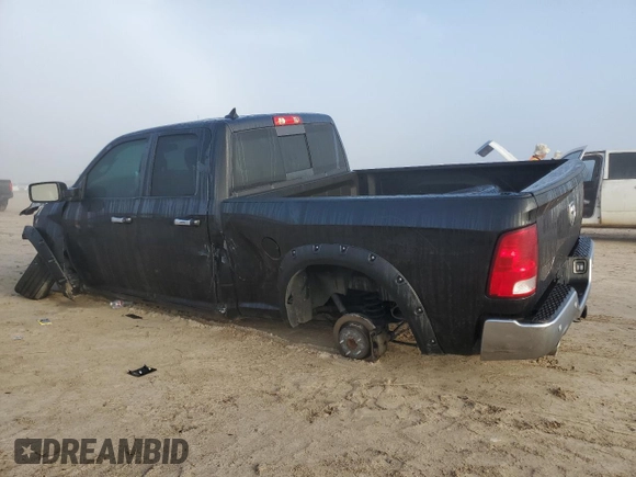 2018 Ram 1500 SLT z VIN 1C6RR6GT2JS131721, wystawiony jako Copart lot #46992545 z przebiegiem 82 448 mil mil oraz Szkody całkowita. Historia ofert i sprzedaży dostępna na DreamBid. Obrazek 2.