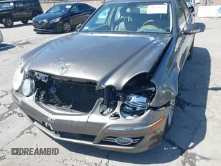 2008 Mercedes-Benz E-Class Luxury 3.5L with VIN WDBUF56X98B302578, listed as a IAAI auction lot 41959359 with 151,321 mi miles. Bid and sale history available at carsss.com. Image 6.