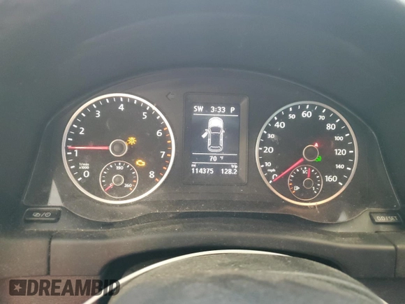 2013 Volkswagen Tiguan S with VIN WVGAV3AX1DW602083, listed as a Copart auction lot 57977515 with 114,375 mi miles and Clean title. Bid and sale history available at DreamBid. Image 9.