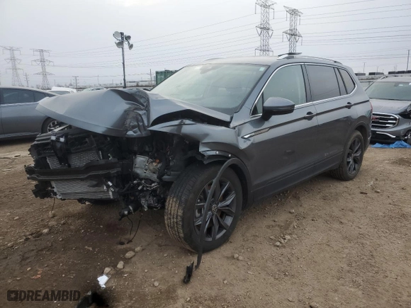 2023 Volkswagen Tiguan SE with VIN 3VV3B7AX9PM126197, listed as a Copart auction lot 86929994 with 23,021 mi miles and Salvage Title. Bid and sale history available at carsss.com. Image 1.