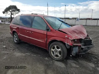 2001 Dodge Caravan ES with VIN 2B8GP54L31R220067, listed as a Copart auction lot 46812665 with 209,684 mi miles and Non Repairable. Bid and sale history available at carsss.com. Image 4.
