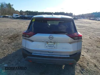 2022 Nissan Rogue SV with VIN 5N1BT3BB3NC708485, listed as a IAAI auction lot 40976033 with 87,517 mi miles. Bid and sale history available at carsss.com. Image 16.