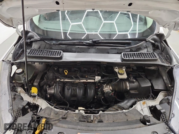 2019 Ford Escape S with VIN 1FMCU0F71KUC44690, listed as a Copart auction lot 62779085 with 89,773 mi miles and Clean title. Bid and sale history available at DreamBid. Image 12.