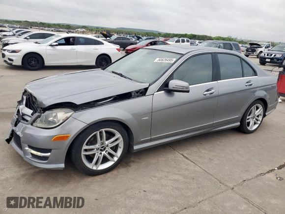 2012 Mercedes-Benz C 250 Sport z VIN WDDGF4HB6CA614646, wystawiony jako Copart lot #50826495 z przebiegiem 114 435 mil mil oraz Szkoda całkowita • Salvage title. Historia ofert i sprzedaży dostępna na DreamBid. Obrazek 1.