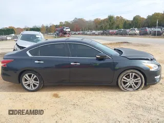 2014 Nissan Altima SL with VIN 1N4BL3AP7EC408083, listed as a IAAI auction lot 40978013 with 108,381 mi miles and . Bid and sale history available at DreamBid. Image 13.