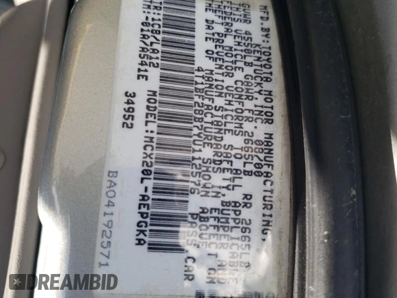 2000 Toyota Avalon XL with VIN 4T1BF28B7YU112576, listed as a Copart auction lot 59726505 with 242,412 mi miles and Salvage title. Bid and sale history available at DreamBid. Image 13.