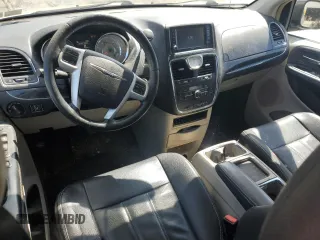 2014 Chrysler Town & Country Touring with VIN 2C4RC1BG9ER255998, listed as a Copart auction lot 51385125 with 91,356 mi miles and Clean Title. Bid and sale history available at DreamBid. Image 8.