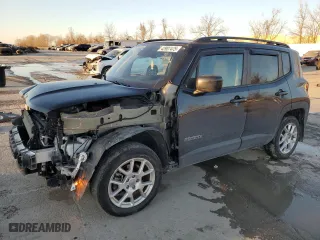 2020 Jeep Renegade Latitude with VIN ZACNJBBB6LPL85654, listed as a Copart auction lot 42907475 with 32,168 mi miles and Salvage Title. Bid and sale history available at carsss.com. Image 1.