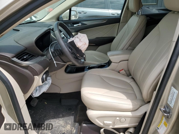 2017 Lincoln MKC Premiere with VIN 5LMCJ1C93HUL50200, listed as a Copart auction lot 57806495 with 78,059 mi miles and Salvage title. Bid and sale history available at DreamBid. Image 7.
