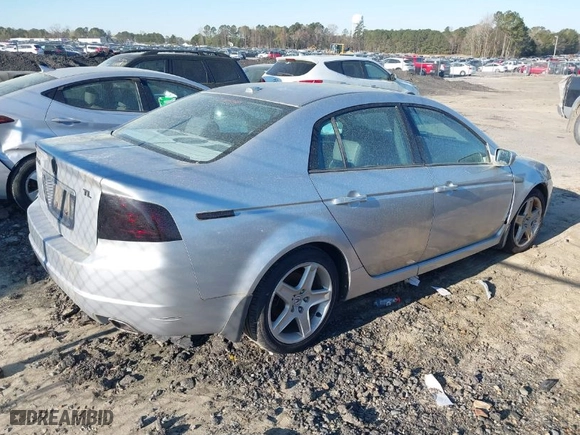 2005 Acura TL with VIN 19UUA66295A030725, listed as a IAAI auction lot 41862541 with 196079 miles. Bid and sale history available at carsss.com. Image 4.