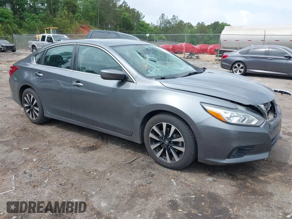 2018 Nissan Altima SR with VIN 1N4AL3AP6JC267111, listed as a IAAI auction lot 42070413 with 117,954 mi miles and . Bid and sale history available at carsss.com. Image 1.