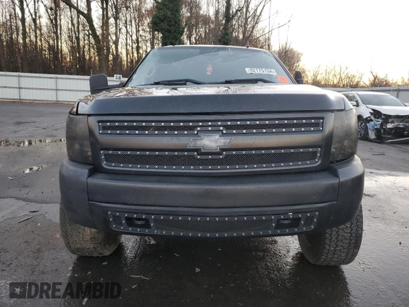2007 Chevrolet Silverado 1500 Work Truck with VIN 2GCEK19JX71659011, listed as a Copart auction lot 82175134 with 186,503 mi miles and Salvage Title. Bid and sale history available at carsss.com. Image 5.