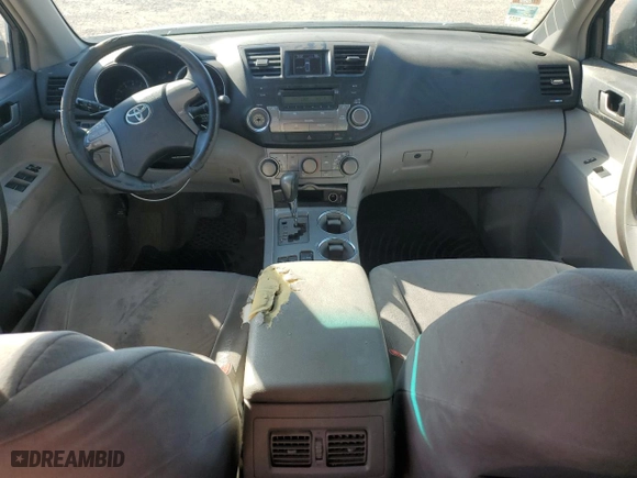 2010 Toyota Highlander Sport with VIN 5TDEK3EHXAS002952, listed as a Copart auction lot 73437464 with 377,127 mi miles and Clean Title. Bid and sale history available at carsss.com. Image 8.
