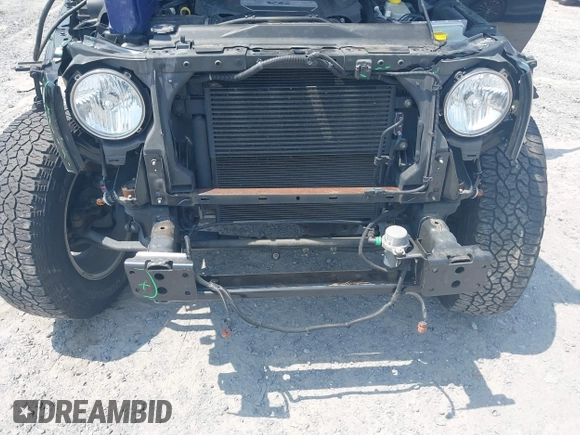 2017 Jeep Wrangler Sport z VIN 1C4AJWAG0HL618140, wystawiony jako IAAI lot #42582104 z przebiegiem 77 883 mil mil oraz . Historia ofert i sprzedaży dostępna na DreamBid. Obrazek 6.
