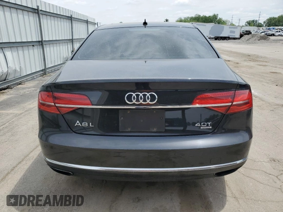 2015 Audi A8 4.0T z VIN WAU32AFD8FN001493, wystawiony jako Copart lot #57394315 z przebiegiem 120 464 mil mil oraz Szkoda całkowita • Salvage title. Historia ofert i sprzedaży dostępna na DreamBid. Obrazek 6.