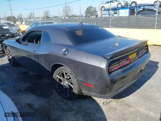2019 Dodge Challenger R/T Scat Pack with VIN 2C3CDZFJXKH723881, listed as a IAAI auction lot 41348860 with 67,472 mi miles. Bid and sale history available at carsss.com. Image 3.