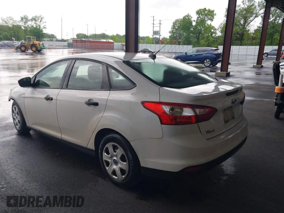 2012 Ford Focus S with VIN 1FAHP3E24CL254409, listed as a IAAI auction lot 42166880 with 123,981 mi miles and . Bid and sale history available at DreamBid. Image 3.