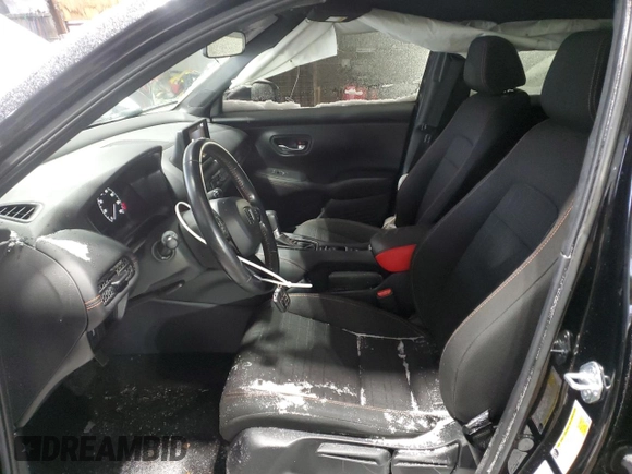 2024 Honda HR-V Sport with VIN 3CZRZ2H5XRM726669, listed as a Copart auction lot 43931535 with 29,872 mi miles and Salvage Title. Bid and sale history available at carsss.com. Image 7.