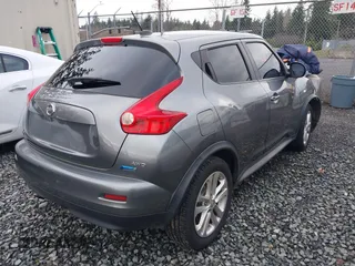 2011 Nissan Juke SL with VIN JN8AF5MV2BT023470, listed as a IAAI auction lot 41289186 with 142,319 mi miles. Bid and sale history available at carsss.com. Image 4.