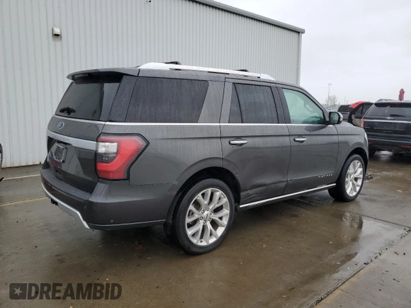 2019 Ford Expedition Platinum with VIN 1FMJU1MT4KEA06243, listed as a Copart auction lot 86574524 with 28,628 mi miles and Salvage Title. Bid and sale history available at carsss.com. Image 3.