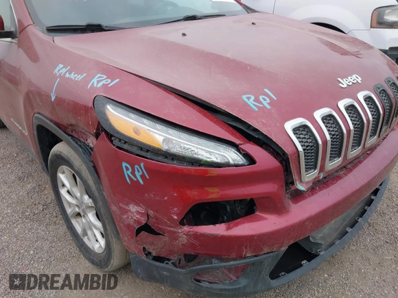 2016 Jeep Cherokee Latitude with VIN 1C4PJLCS1GW247965, listed as a IAAI auction lot 41623805 with 114,187 mi miles. Bid and sale history available at carsss.com. Image 6.