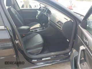 2020 Volkswagen Jetta SEL z VIN 3VWEB7BU9LM023817, wystawiony jako IAAI lot #42371694 z przebiegiem 99 100 mil mil oraz . Historia ofert i sprzedaży dostępna na DreamBid. Obrazek 5.