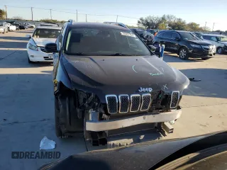 2021 Jeep Cherokee Latitude Plus z VIN 1C4PJLLB7MD103585, wystawiony jako Copart lot #79687204 z przebiegiem 151 286 mil mil oraz Szkoda całkowita • Salvage title. Historia ofert i sprzedaży dostępna na DreamBid. Obrazek 5.