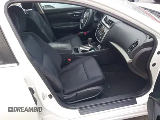 2016 Nissan Altima SR with VIN 1N4AL3AP4GC258657, listed as a IAAI auction lot 41975494 with 99,666 mi miles and . Bid and sale history available at carsss.com. Image 5.