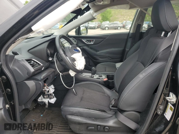 2021 Subaru Forester Premium z VIN JF2SKAFC6MH485036, wystawiony jako Copart lot #61420835 z przebiegiem Nie podano mil oraz Szkoda całkowita • Salvage title. Historia ofert i sprzedaży dostępna na DreamBid. Obrazek 7.